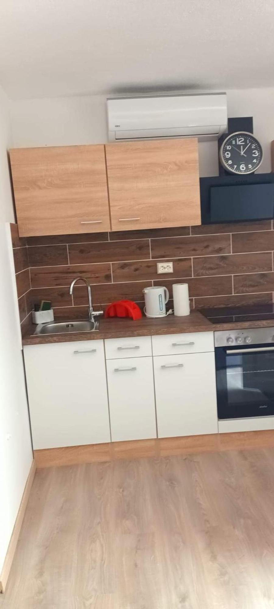 Apartman Petra Трпань Экстерьер фото